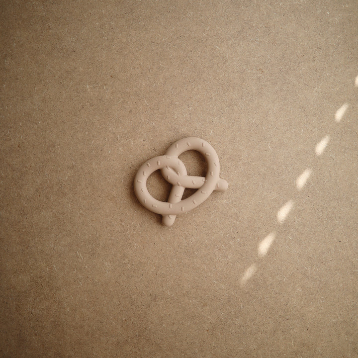 Anneau de dentition - Bretzel Mushie