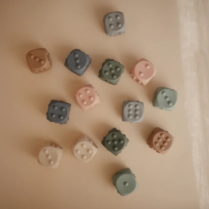 Pop it - Dés roses Mushie