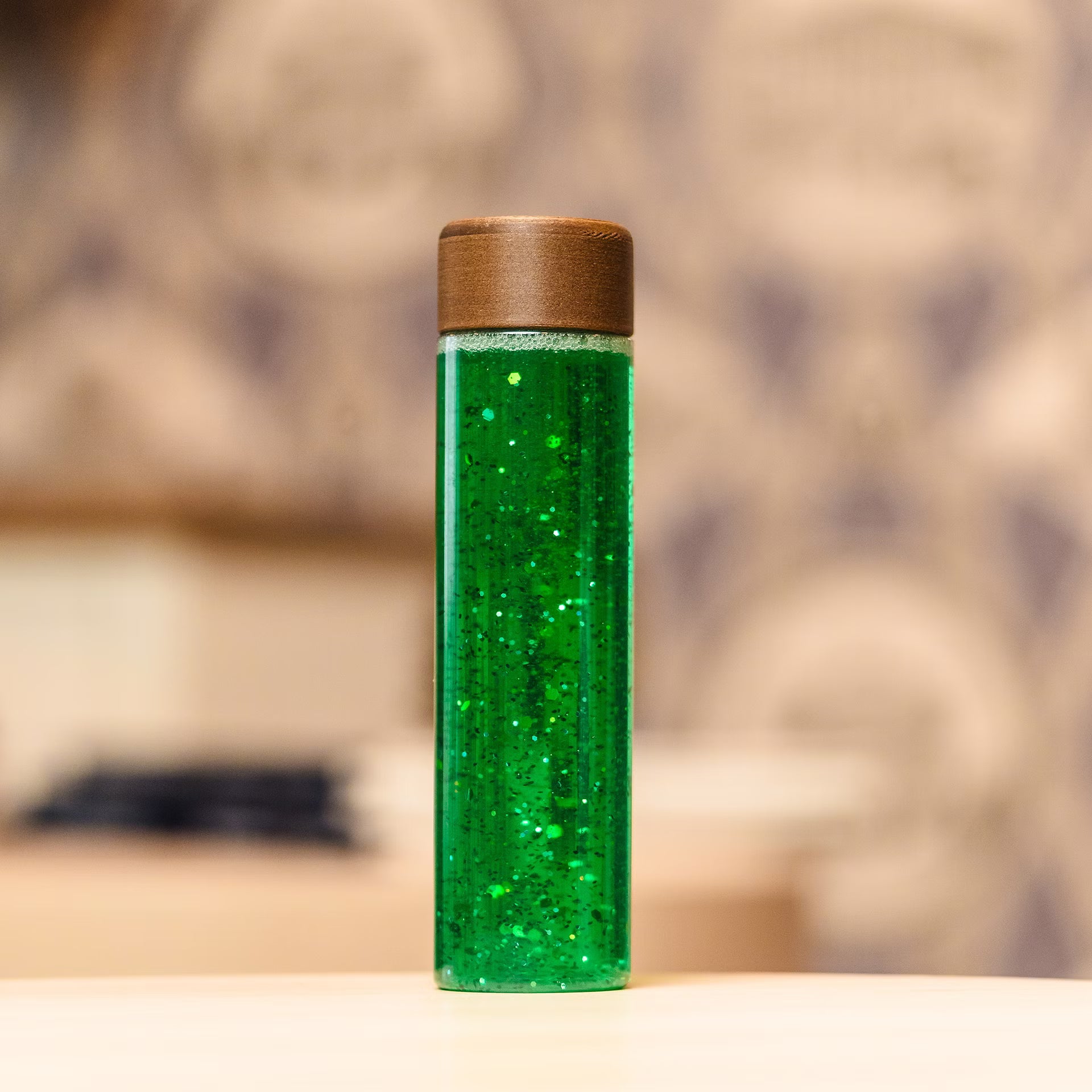 Bouteille sensorielle - Paillettes - Verte Ma petite malle d'éveil