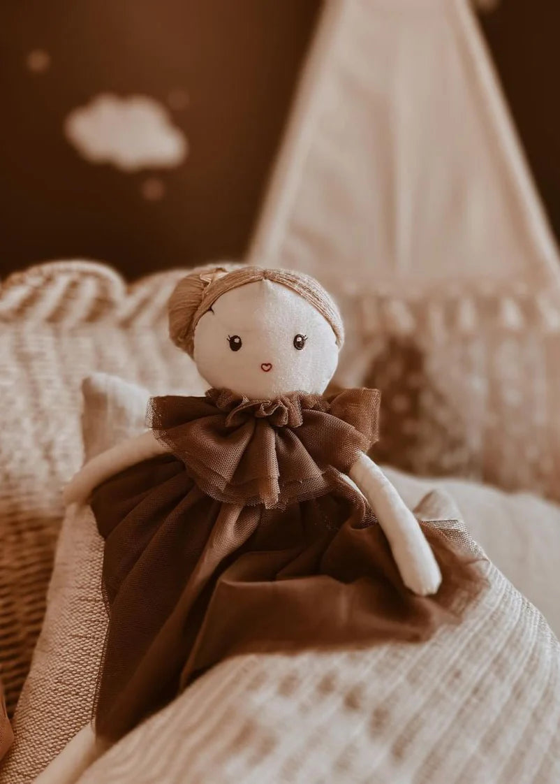 Poupée Dollies - Maggie Lu Mrs Ertha