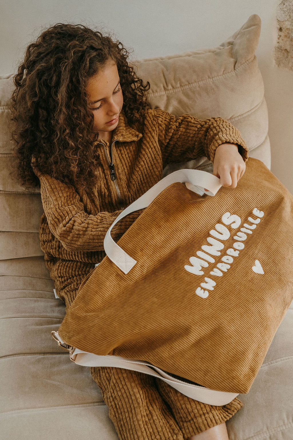 Sac XL velours - Minus en vadrouille Zakuw